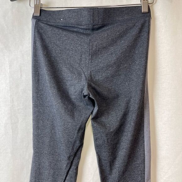 Victoria’s secrets pink leggings - Picture 5 of 9